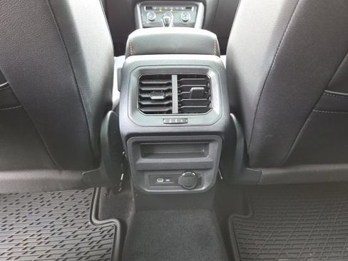 Used 2024 Volkswagen Tiguan Wolfsburg Edition w/ Panoramic Sunroof Package AWD/4WD image 23