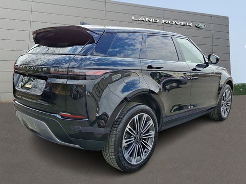 Used 2026 Land Rover Range Rover Evoque S AWD/4WD image 2