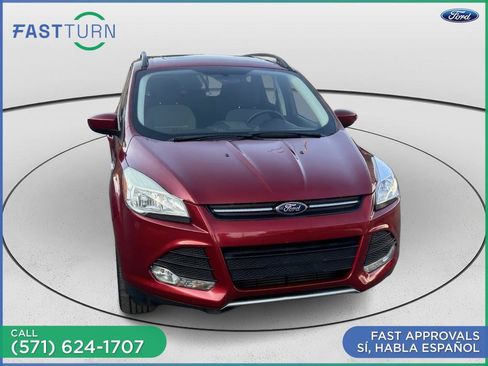 Used 2014 Ford Escape SE w/ Equipment Group 201A AWD/4WD image 2