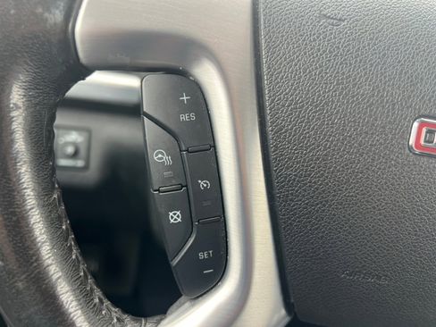 Used 2017 GMC Acadia Limited SLT image 23