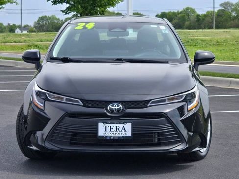 Used 2024 Toyota Corolla LE FWD image 3