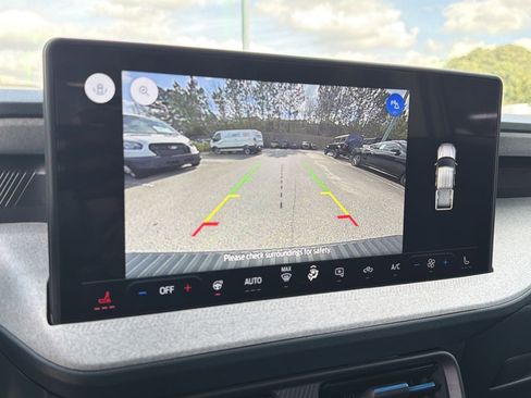 New 2026 Ford Maverick XLT w/ XLT Luxury Package image 4