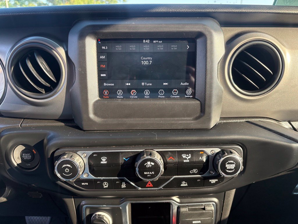Used 2022 Jeep Wrangler Sport AWD/4WD image 20