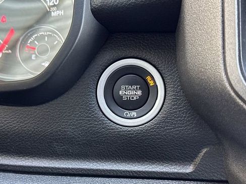 Used 2024 RAM 1500 Tradesman AWD/4WD image 24