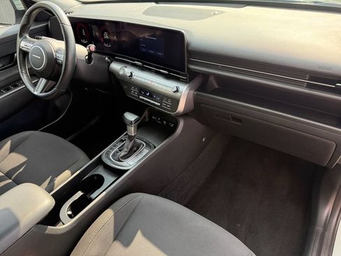 Used 2025 Hyundai Kona SEL AWD/4WD image 17