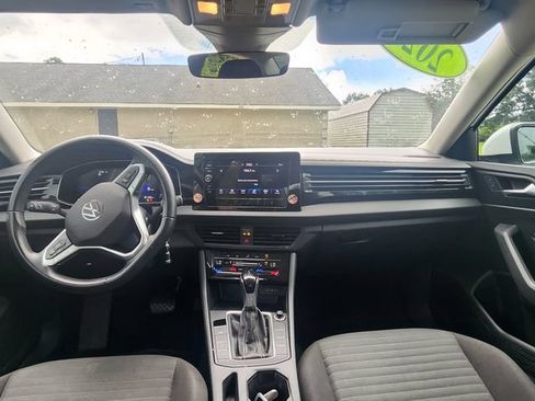 Used 2025 Volkswagen Jetta S FWD image 17