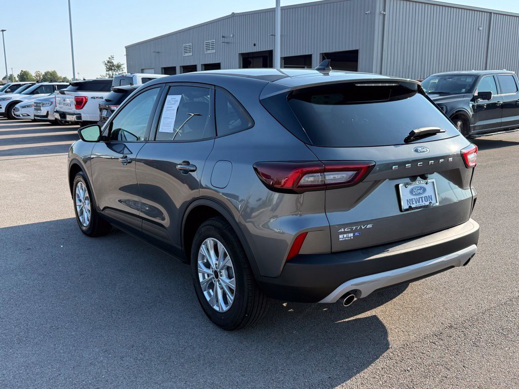 Used 2025 Ford Escape Active FWD image 35