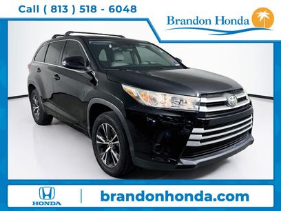 Used 2018 Toyota Highlander LE