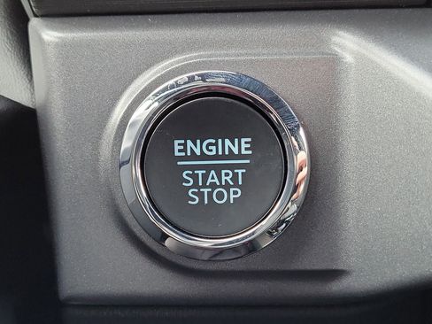 New 2025 Ford F150 XLT w/ Equipment Group 302A MID image 28