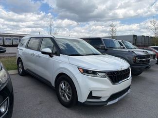 Used 2022 Kia Carnival LX video 1