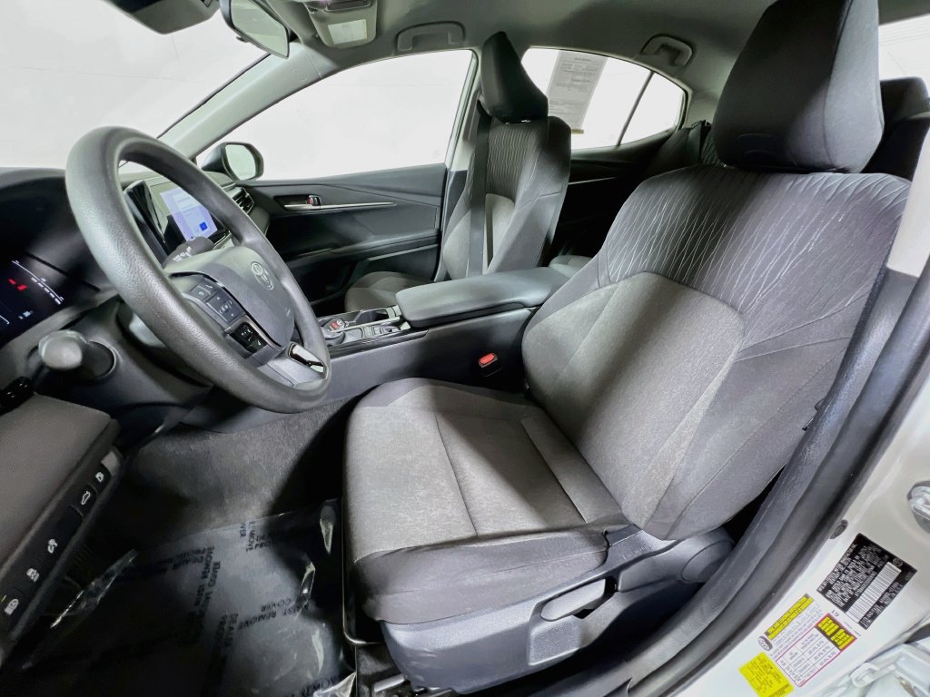 Certified 2025 Toyota Camry LE FWD image 18