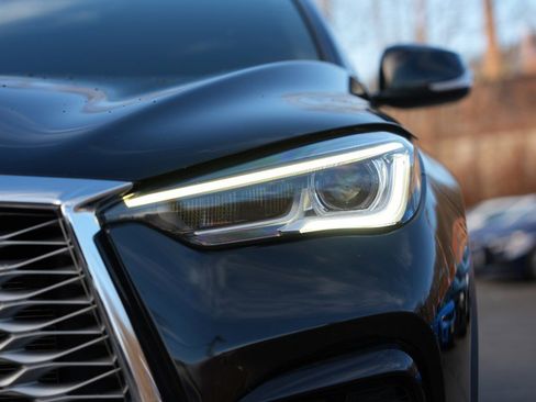 Used 2023 INFINITI QX55 Luxe w/ Cargo Package image 9