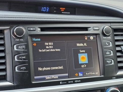 Used 2019 Toyota Highlander Plus image 18