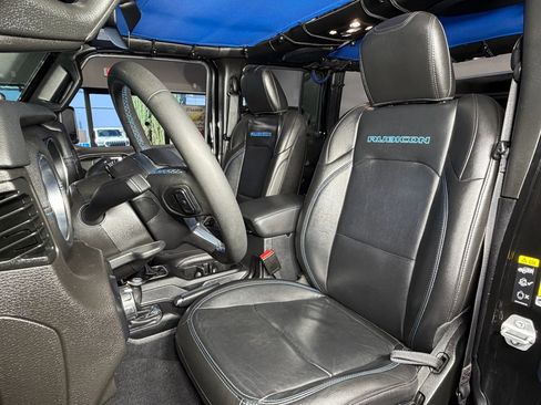 Used 2023 Jeep Wrangler Unlimited Rubicon 4xe AWD/4WD image 24