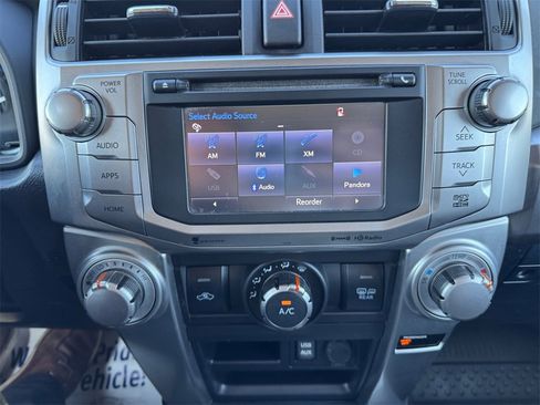 Used 2018 Toyota 4Runner SR5 Premium image 22