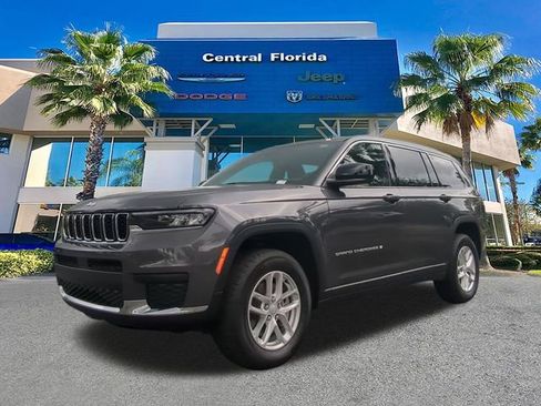 Used 2025 Jeep Grand Cherokee L Laredo w/ Luxury Tech Group I AWD/4WD image 9
