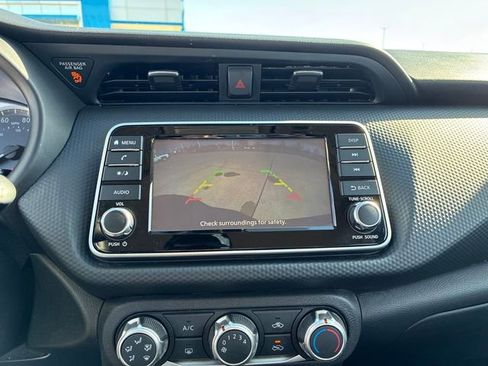 Used 2024 Nissan Kicks S image 35