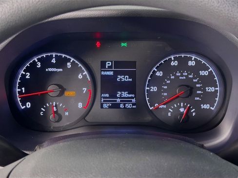 Certified 2022 Hyundai Accent SE image 13