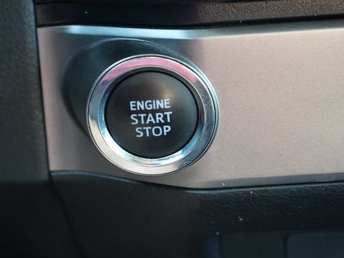 Used 2023 Toyota Tacoma SR5 RWD image 28