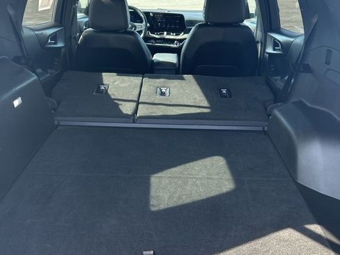 Used 2025 Chevrolet Equinox LT w/ Convenience Package II image 12