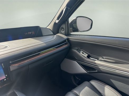 New 2026 Lincoln Navigator Black Label AWD/4WD image 19
