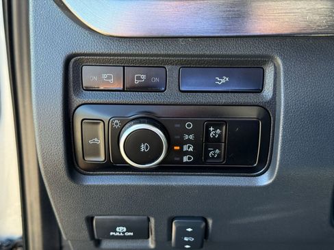 Certified 2023 Ford F250 Lariat w/ FX4 Off-Road Package image 16