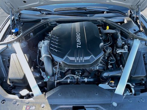 Used 2023 Genesis G70 3.3T w/ Sport Advanced Package image 31