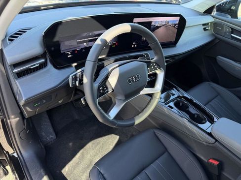 New 2026 Audi Q3 quattro 2.0T AWD/4WD image 14