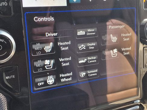 Used 2020 RAM 1500 Limited AWD/4WD image 13