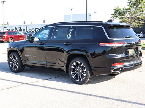 New 2025 Jeep Grand Cherokee L Overland w/ Advanced Protech Group III image 7