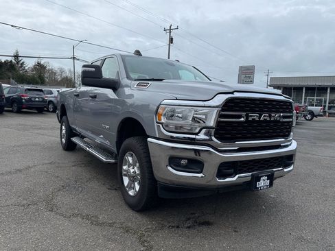 Used 2024 RAM 2500 Big Horn image 3