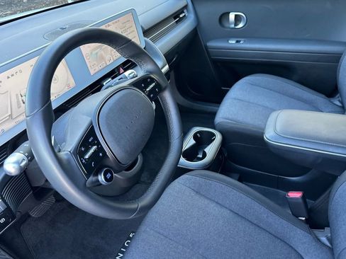 Used 2023 Hyundai Ioniq 5 SE image 7