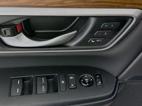 Used 2020 Honda CR-V EX-L image 20