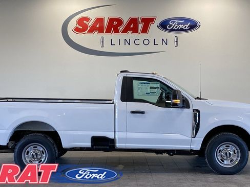 New 2026 Ford F250 XL w/ XL Chrome Package image 1