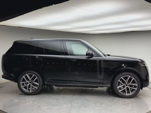 New 2026 Land Rover Range Rover SE AWD/4WD image 9