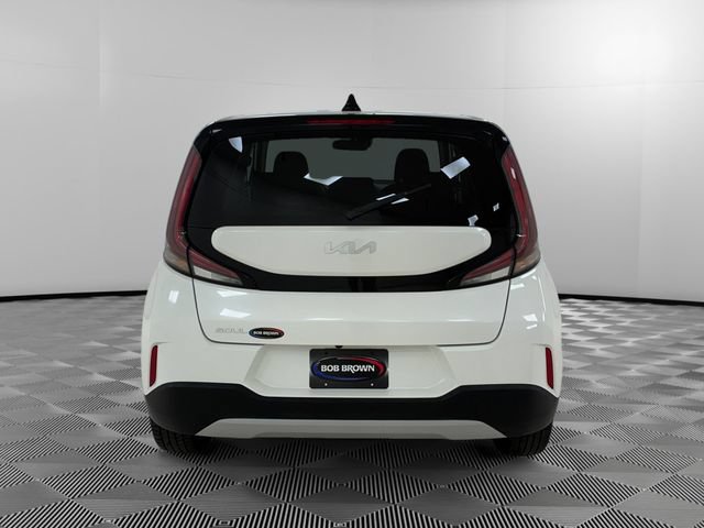 Used 2024 Kia Soul LX w/ Option Group 015 FWD image 4