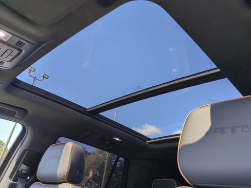 Used 2023 GMC Yukon AT4 w/ AT4 Premium Package image 22