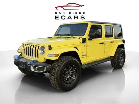 Used 2023 Jeep Wrangler Unlimited Sahara w/ Cold Weather Group image 1