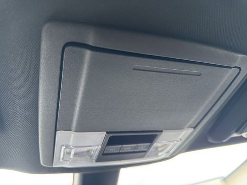 Used 2018 Ford Explorer Limited w/ Equipment Group 301A image 26