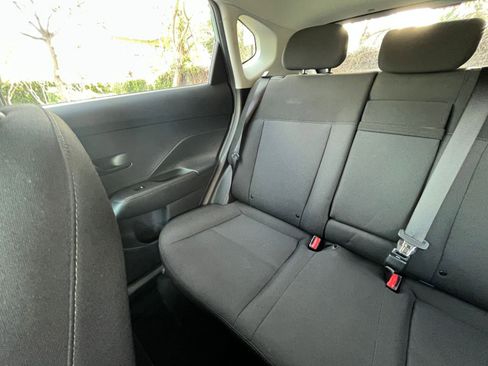 Used 2025 Hyundai Kona SEL image 39