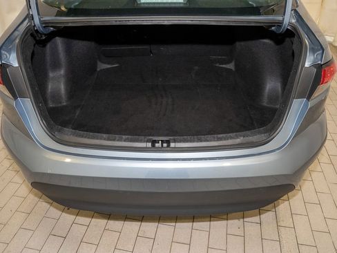 Used 2024 Toyota Corolla LE image 5