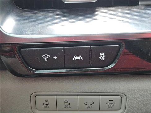 Used 2022 Kia Carnival SX Prestige FWD image 14