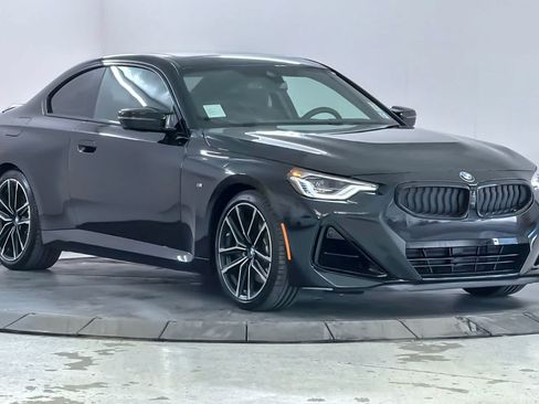 Used 2024 BMW M240i Coupe w/ Premium Package RWD image 9
