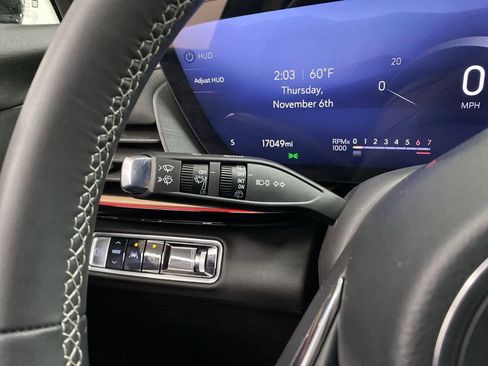 Used 2025 Buick Envision Sport Touring image 22