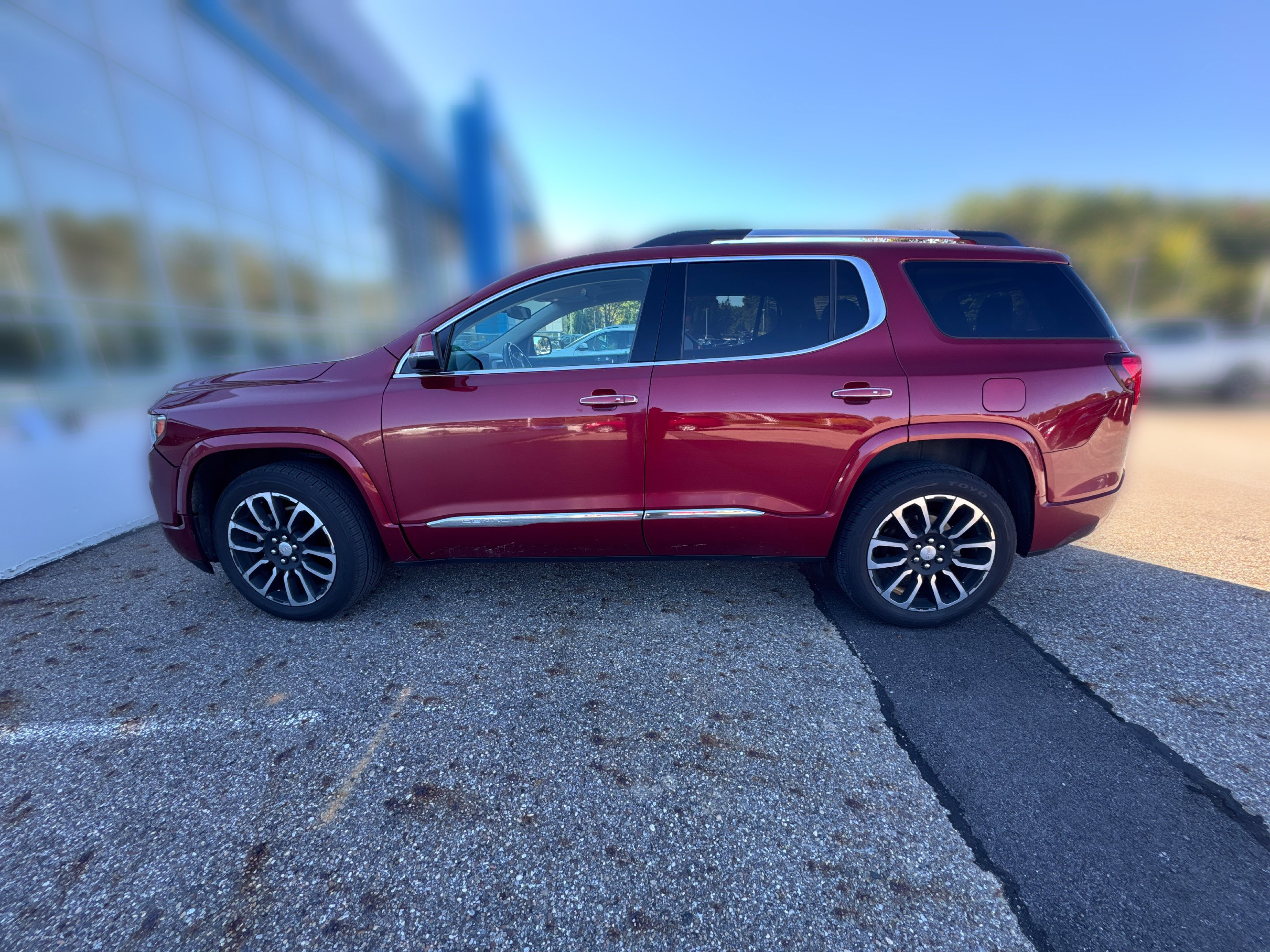 Used 2020 GMC Acadia Denali FWD image 7