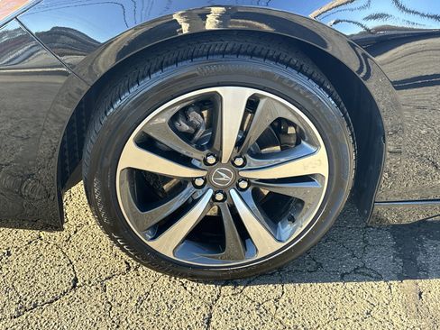 Certified 2025 Acura TLX w/ Technology Package image 11