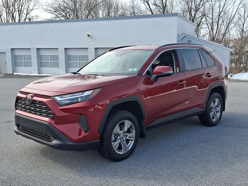 Certified 2024 Toyota RAV4 XLE image 3