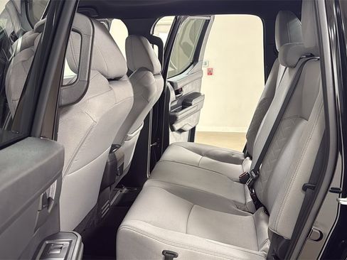 Certified 2025 Toyota Tacoma SR5 image 15