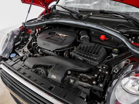 Used 2017 MINI Cooper Clubman ALL4 image 40