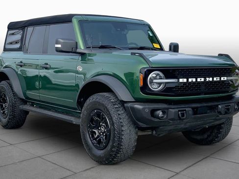Certified 2023 Ford Bronco Wildtrak AWD/4WD image 3